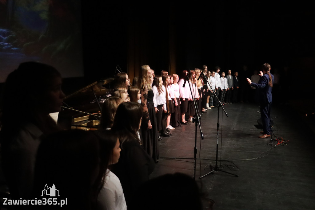 Fotorelacja: Koncert  Jesienny Szkoły Muzycznej w MOK Zawiercie