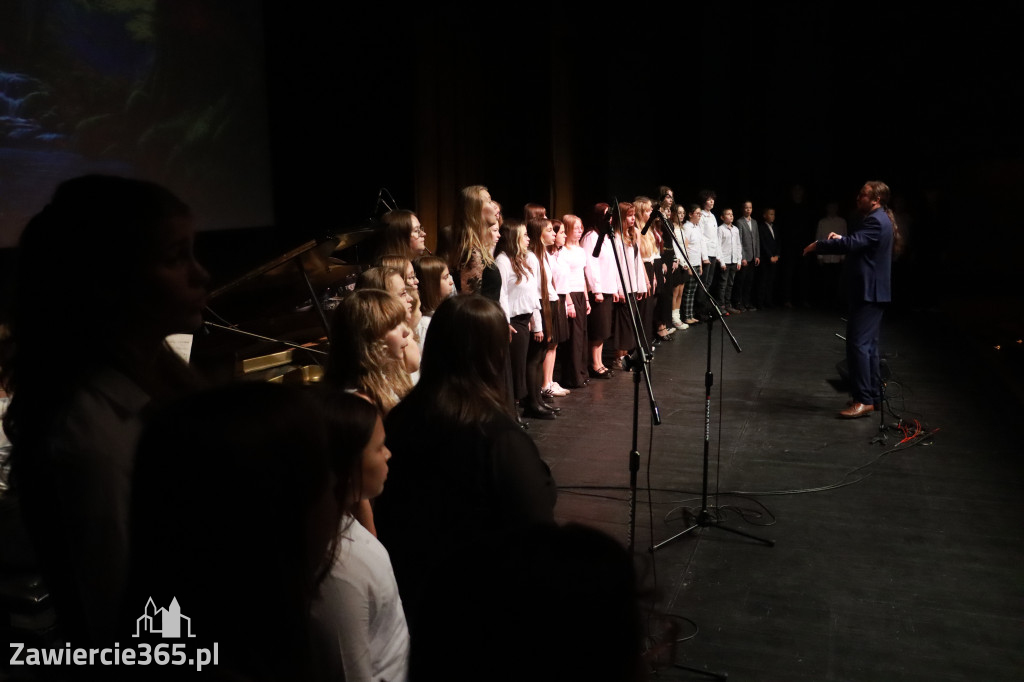 Fotorelacja: Koncert  Jesienny Szkoły Muzycznej w MOK Zawiercie