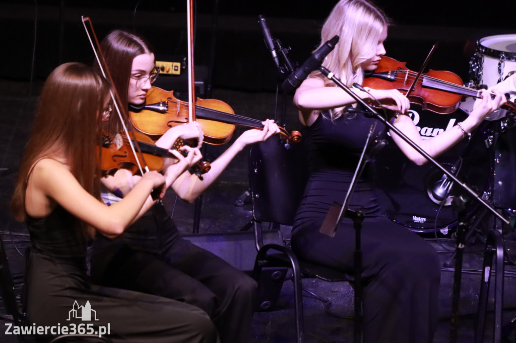 Fotorelacja: Koncert  Jesienny Szkoły Muzycznej w MOK Zawiercie