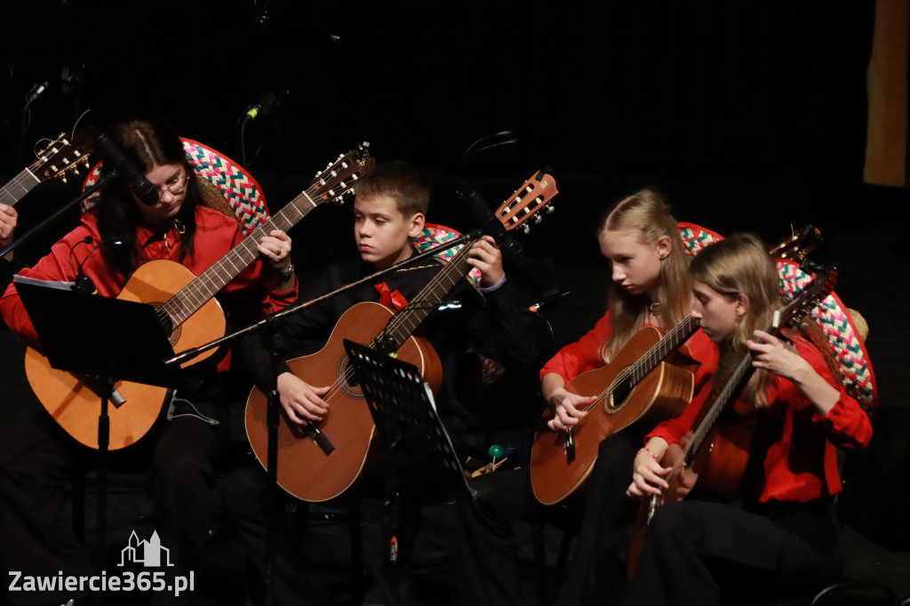 Fotorelacja: Koncert  Jesienny Szkoły Muzycznej w MOK Zawiercie