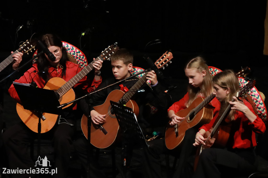 Fotorelacja: Koncert  Jesienny Szkoły Muzycznej w MOK Zawiercie
