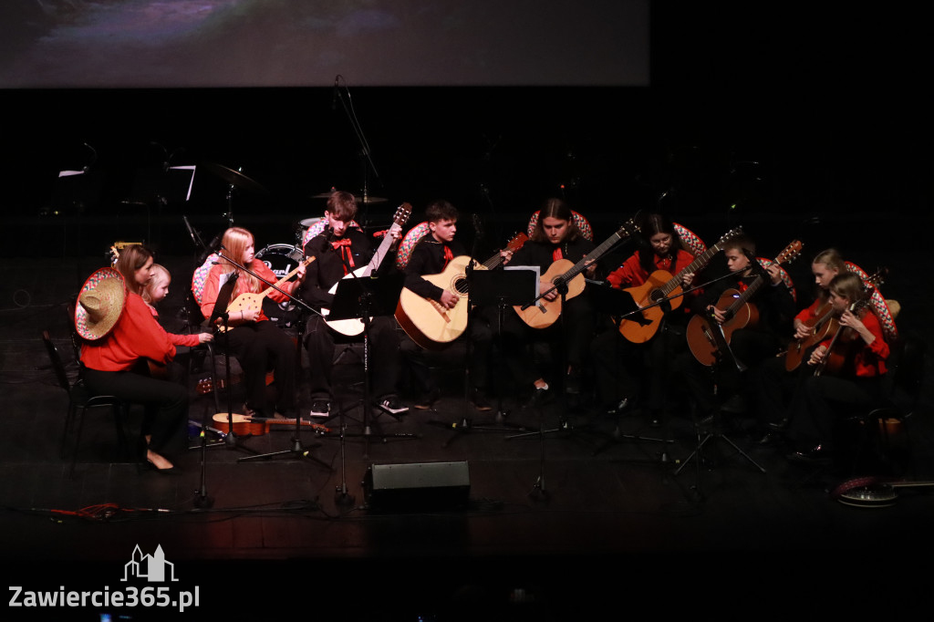 Fotorelacja: Koncert  Jesienny Szkoły Muzycznej w MOK Zawiercie