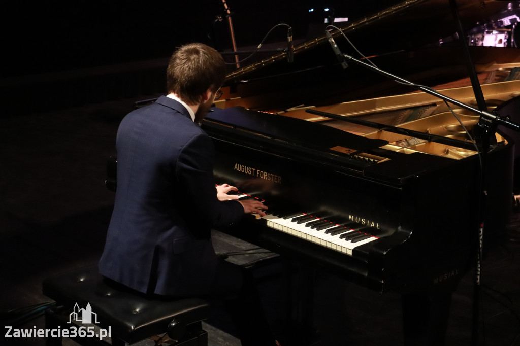 Fotorelacja: Koncert  Jesienny Szkoły Muzycznej w MOK Zawiercie