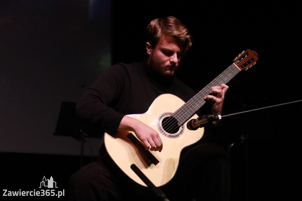 Fotorelacja: Koncert  Jesienny Szkoły Muzycznej w MOK Zawiercie