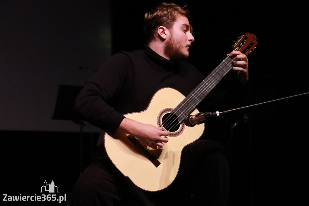 Fotorelacja: Koncert  Jesienny Szkoły Muzycznej w MOK Zawiercie