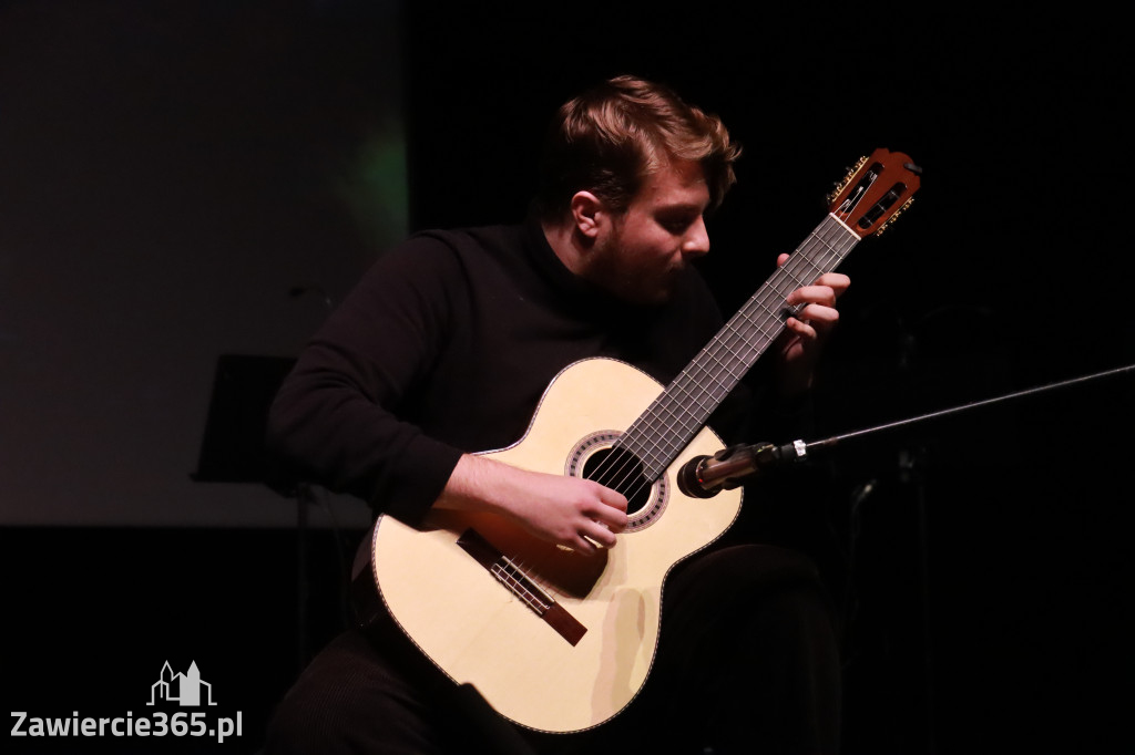 Fotorelacja: Koncert  Jesienny Szkoły Muzycznej w MOK Zawiercie