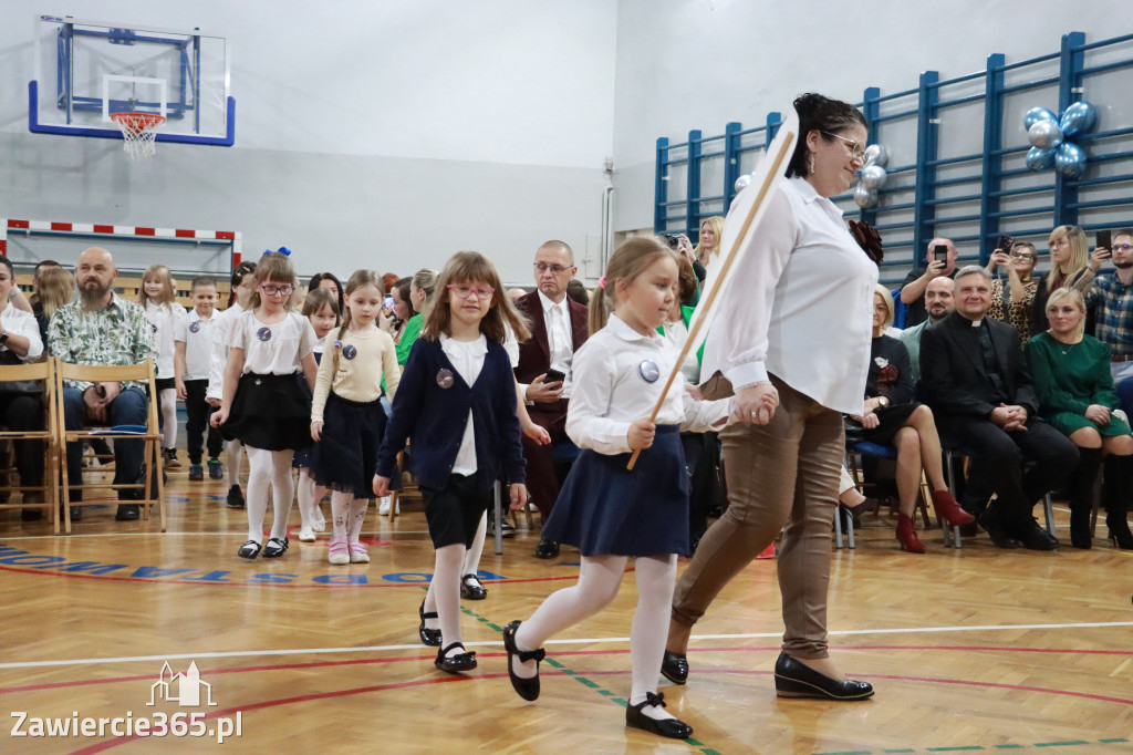 Fotorelacja: Ślubowania Pierwszoklasistów w Szkole Podstawowej nr5 w Zawierciu