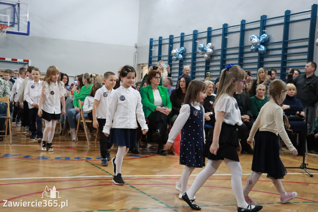 Fotorelacja: Ślubowania Pierwszoklasistów w Szkole Podstawowej nr5 w Zawierciu