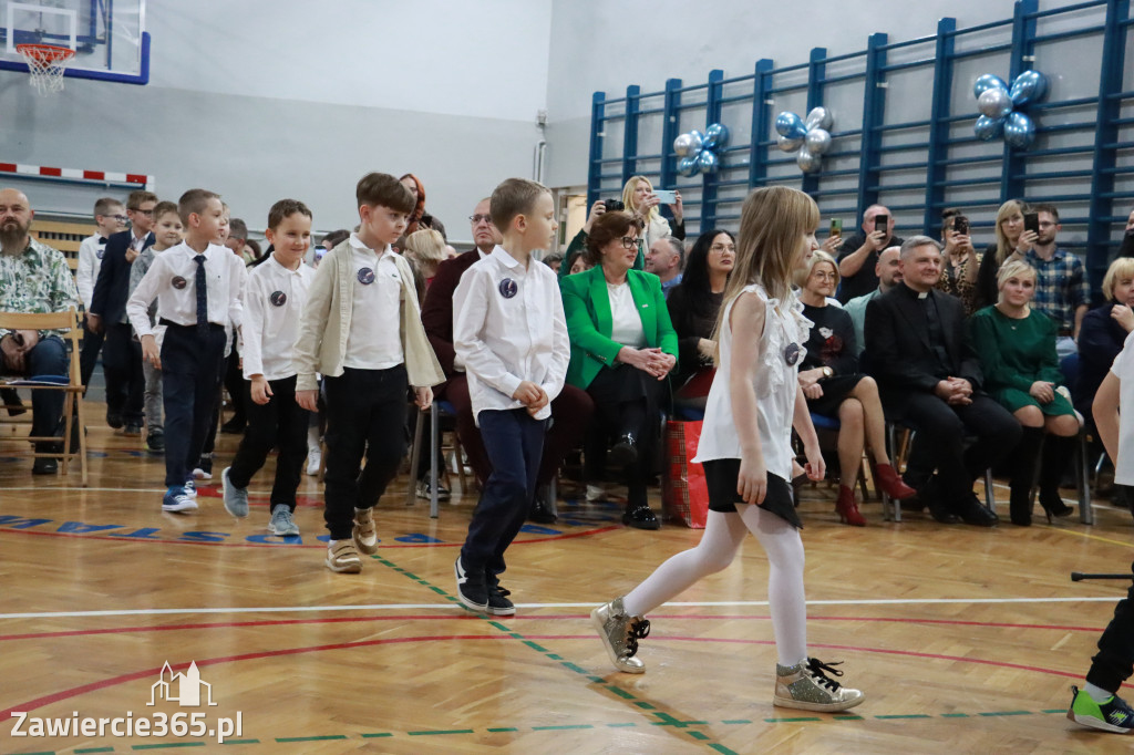 Fotorelacja: Ślubowania Pierwszoklasistów w Szkole Podstawowej nr5 w Zawierciu