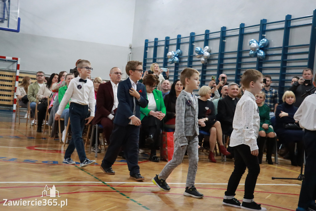 Fotorelacja: Ślubowania Pierwszoklasistów w Szkole Podstawowej nr5 w Zawierciu