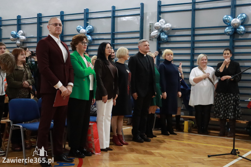 Fotorelacja: Ślubowania Pierwszoklasistów w Szkole Podstawowej nr5 w Zawierciu