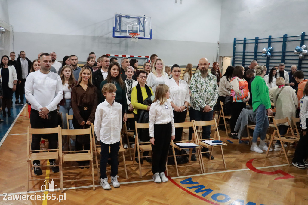 Fotorelacja: Ślubowania Pierwszoklasistów w Szkole Podstawowej nr5 w Zawierciu