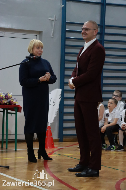 Fotorelacja: Ślubowania Pierwszoklasistów w Szkole Podstawowej nr5 w Zawierciu