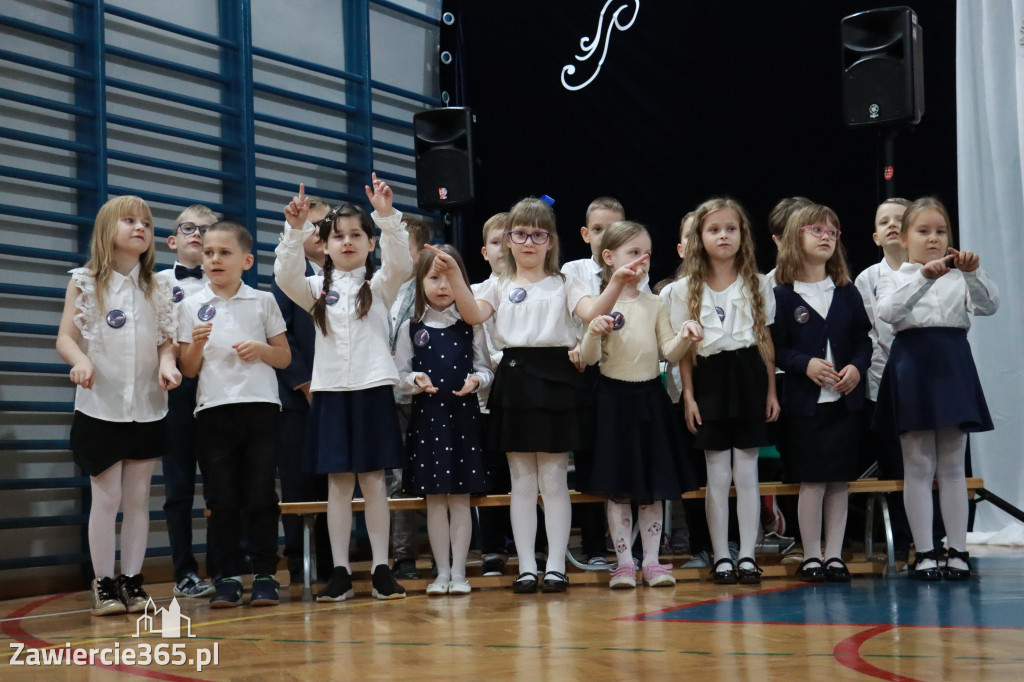 Fotorelacja: Ślubowania Pierwszoklasistów w Szkole Podstawowej nr5 w Zawierciu