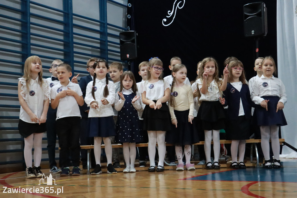 Fotorelacja: Ślubowania Pierwszoklasistów w Szkole Podstawowej nr5 w Zawierciu