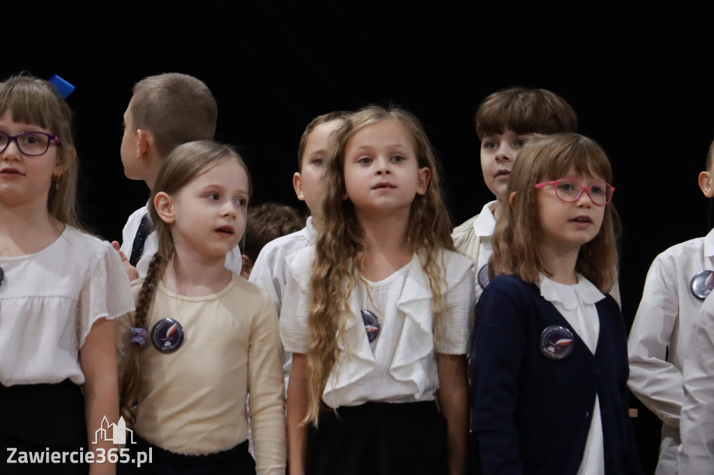 Fotorelacja: Ślubowania Pierwszoklasistów w Szkole Podstawowej nr5 w Zawierciu