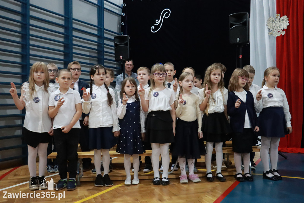 Fotorelacja: Ślubowania Pierwszoklasistów w Szkole Podstawowej nr5 w Zawierciu