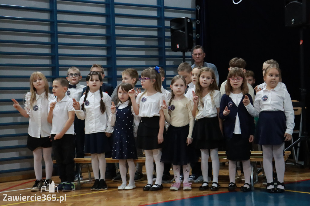 Fotorelacja: Ślubowania Pierwszoklasistów w Szkole Podstawowej nr5 w Zawierciu