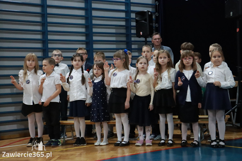 Fotorelacja: Ślubowania Pierwszoklasistów w Szkole Podstawowej nr5 w Zawierciu