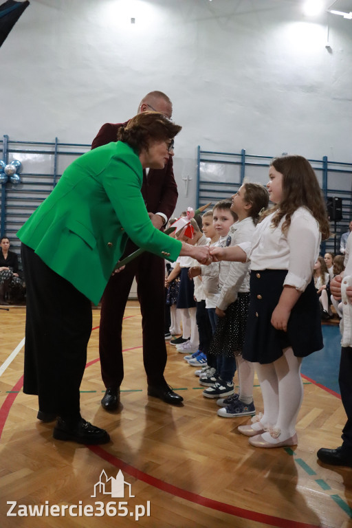 Fotorelacja: Ślubowania Pierwszoklasistów w Szkole Podstawowej nr5 w Zawierciu