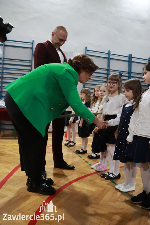 Fotorelacja: Ślubowania Pierwszoklasistów w Szkole Podstawowej nr5 w Zawierciu