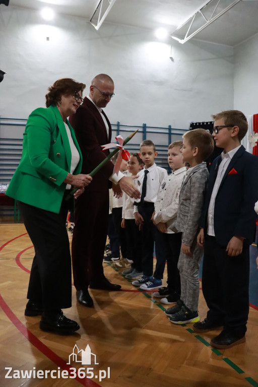 Fotorelacja: Ślubowania Pierwszoklasistów w Szkole Podstawowej nr5 w Zawierciu