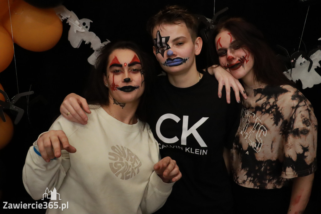 Fotorelacja: Zawierciańska Noc Horrorów w MOK Zawiercie