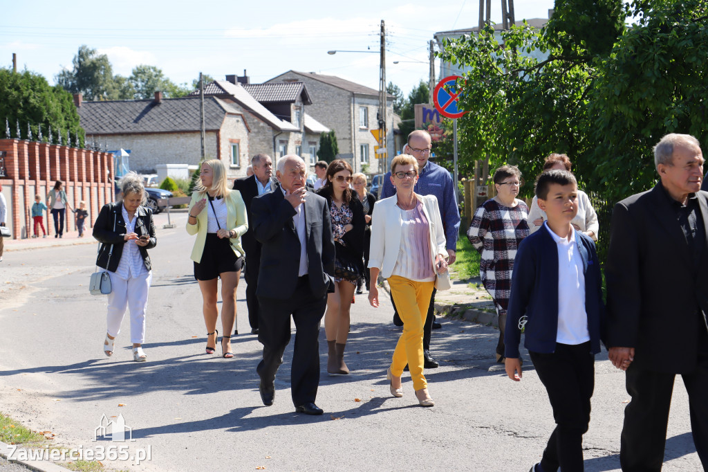 Europoseł Jadwiga Wiśniewska na Dożynkach w Przybynowie