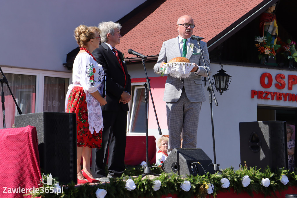 Europoseł Jadwiga Wiśniewska na Dożynkach w Przybynowie