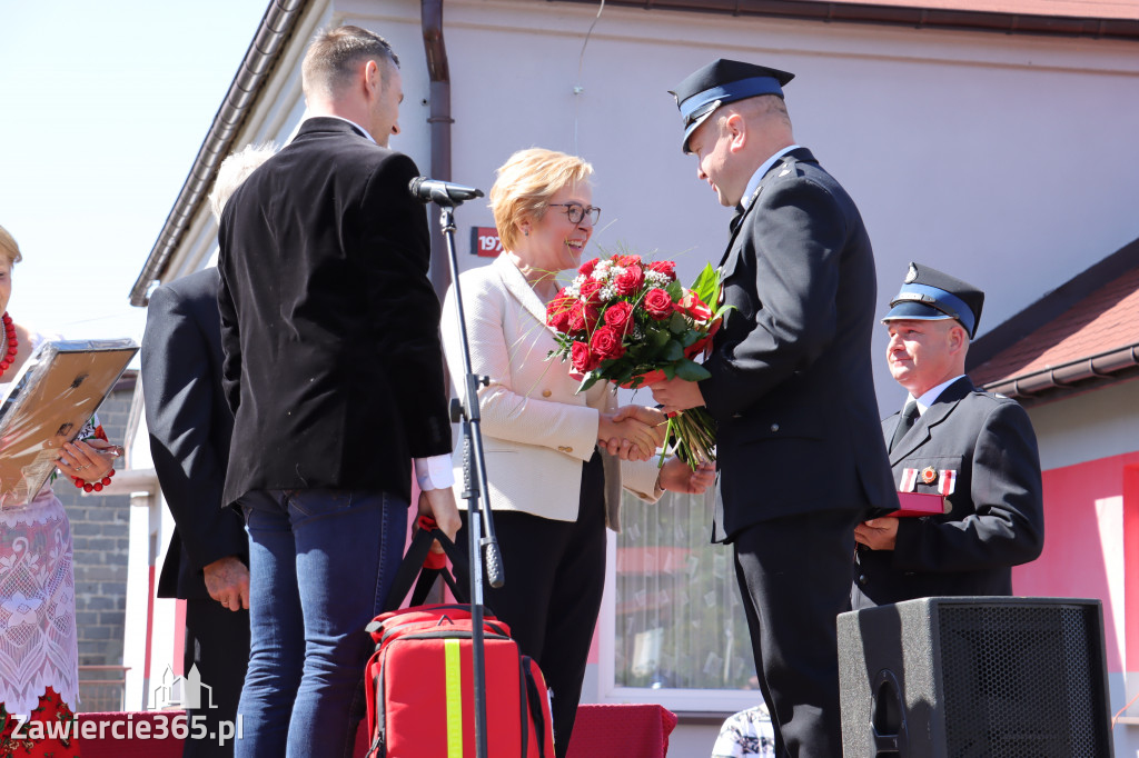 Europoseł Jadwiga Wiśniewska na Dożynkach w Przybynowie