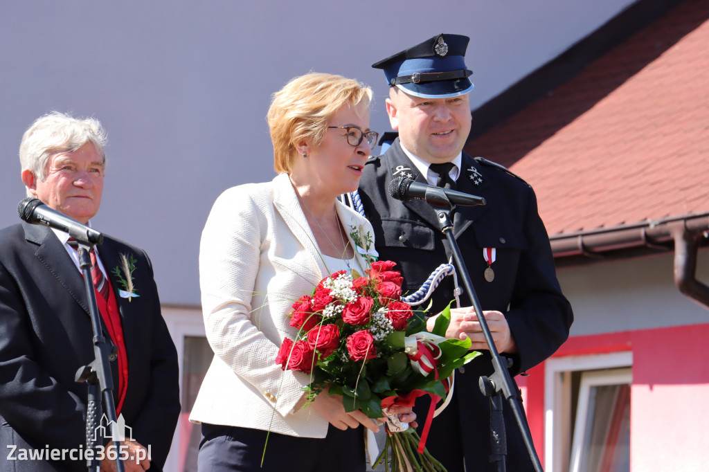 Europoseł Jadwiga Wiśniewska na Dożynkach w Przybynowie
