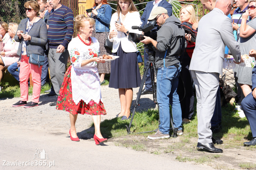 Europoseł Jadwiga Wiśniewska na Dożynkach w Przybynowie