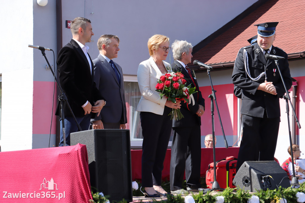Europoseł Jadwiga Wiśniewska na Dożynkach w Przybynowie
