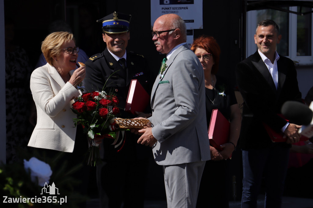 Europoseł Jadwiga Wiśniewska na Dożynkach w Przybynowie