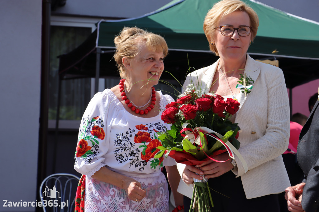 Europoseł Jadwiga Wiśniewska na Dożynkach w Przybynowie