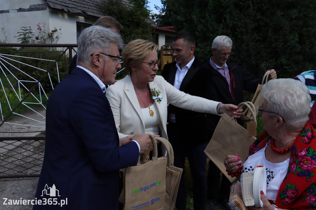 Europoseł Jadwiga Wiśniewska na Dożynkach w Przybynowie