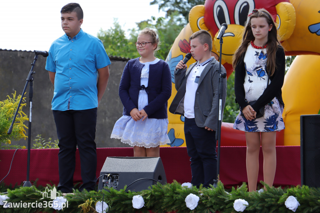 Europoseł Jadwiga Wiśniewska na Dożynkach w Przybynowie