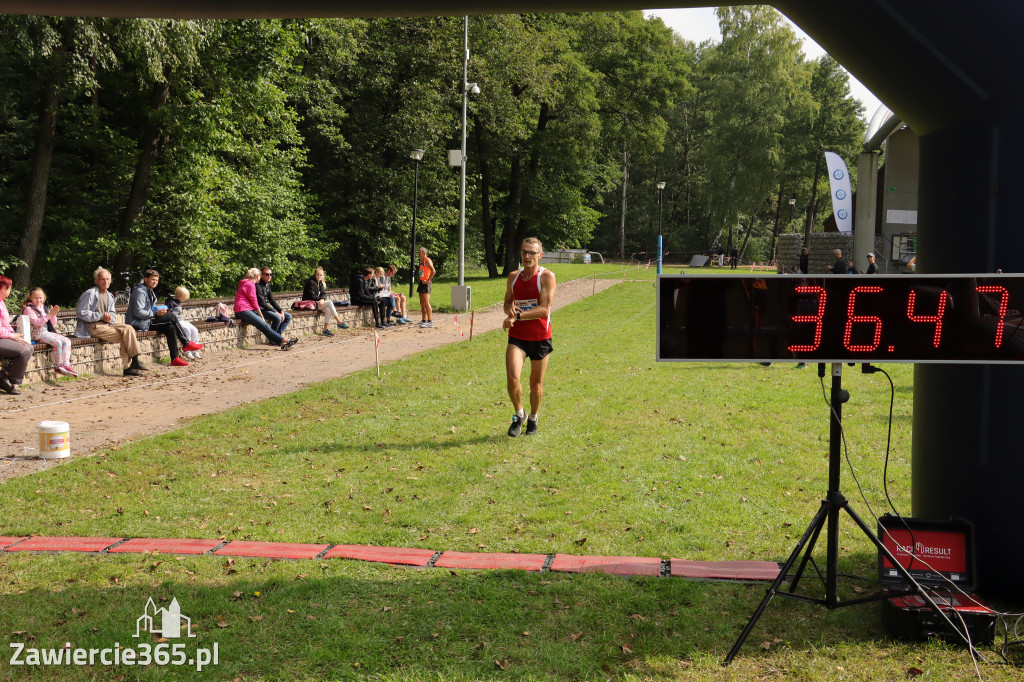42 Międzynarodowy Bieg V-ciu Stawów Myszkowie.