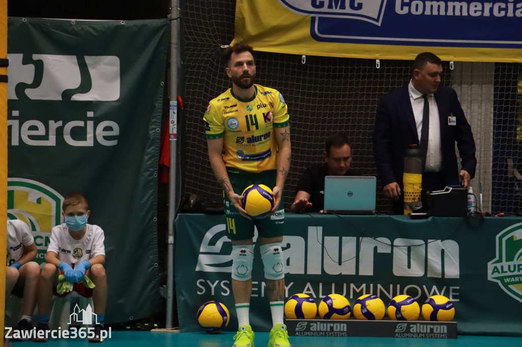 STALOWE DERBY WYGRANE W TRZECH SETACH
