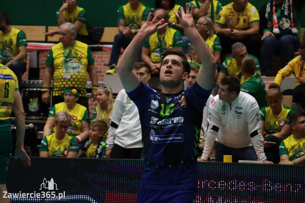 STALOWE DERBY WYGRANE W TRZECH SETACH