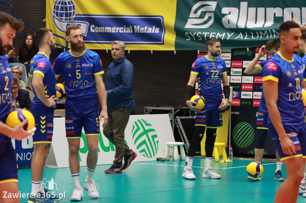 STALOWE DERBY WYGRANE W TRZECH SETACH