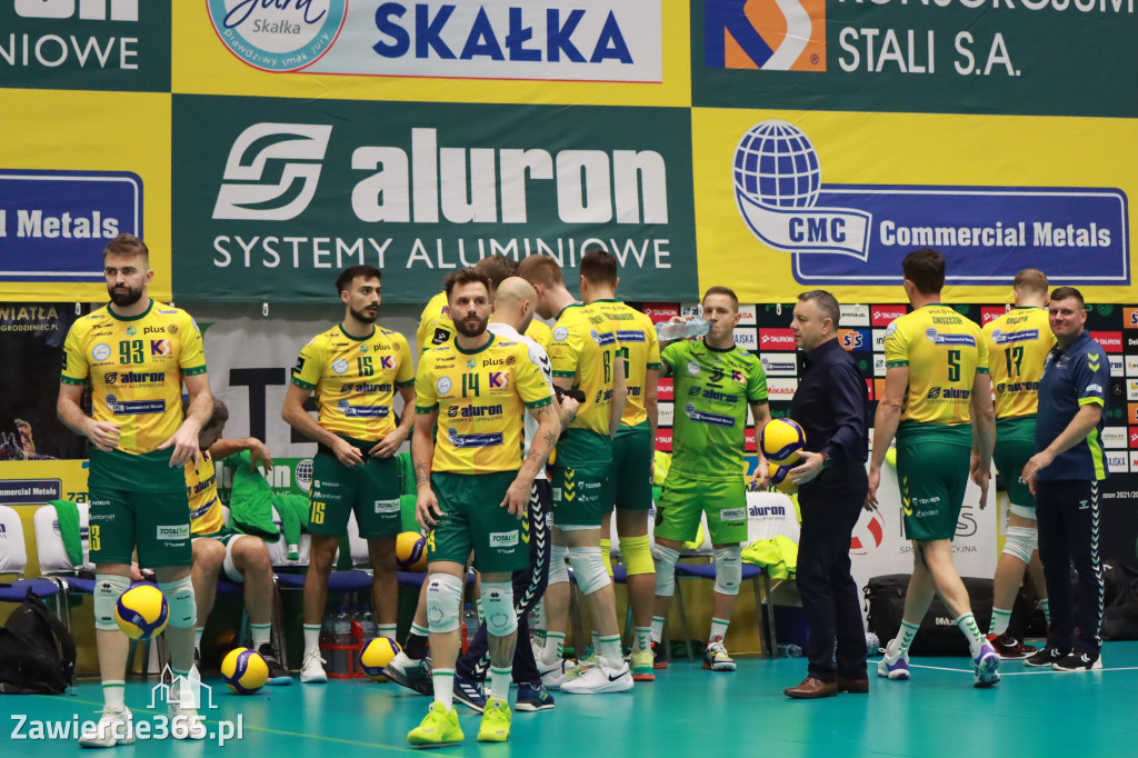 STALOWE DERBY WYGRANE W TRZECH SETACH