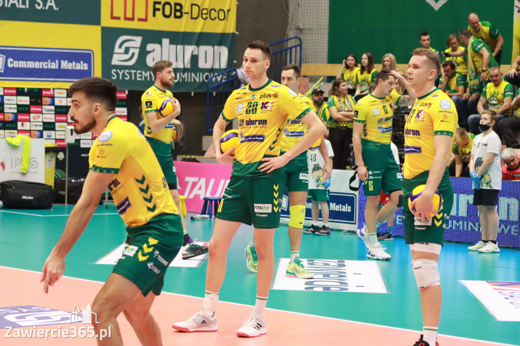 STALOWE DERBY WYGRANE W TRZECH SETACH