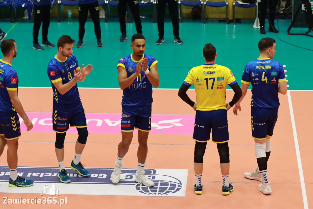 STALOWE DERBY WYGRANE W TRZECH SETACH