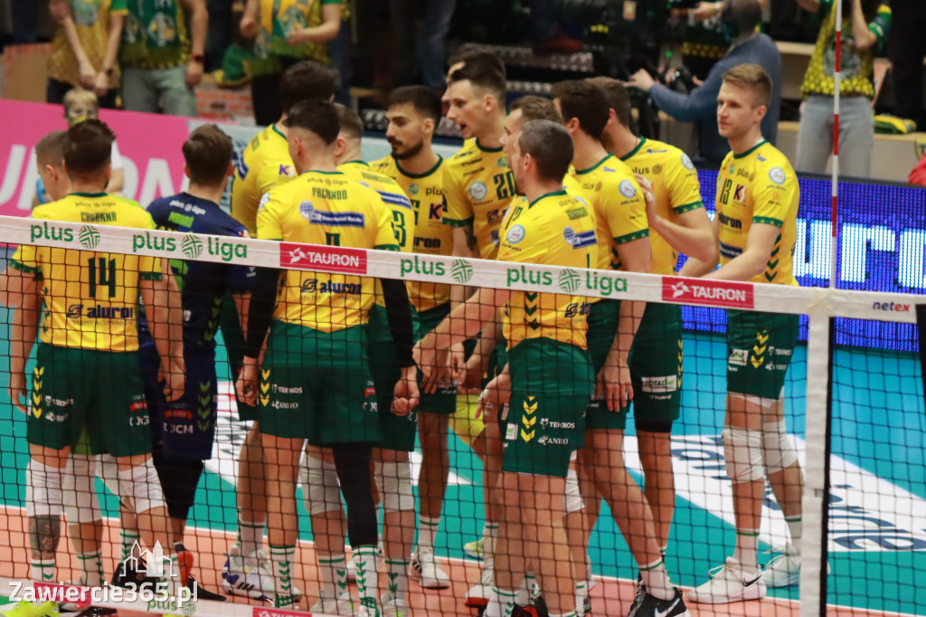 STALOWE DERBY WYGRANE W TRZECH SETACH
