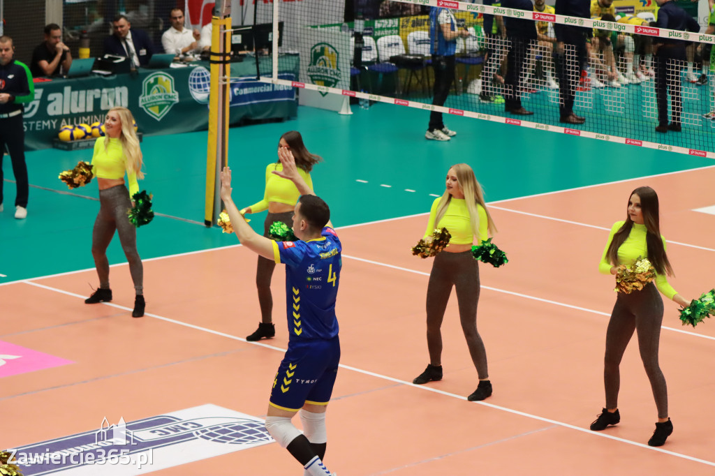STALOWE DERBY WYGRANE W TRZECH SETACH