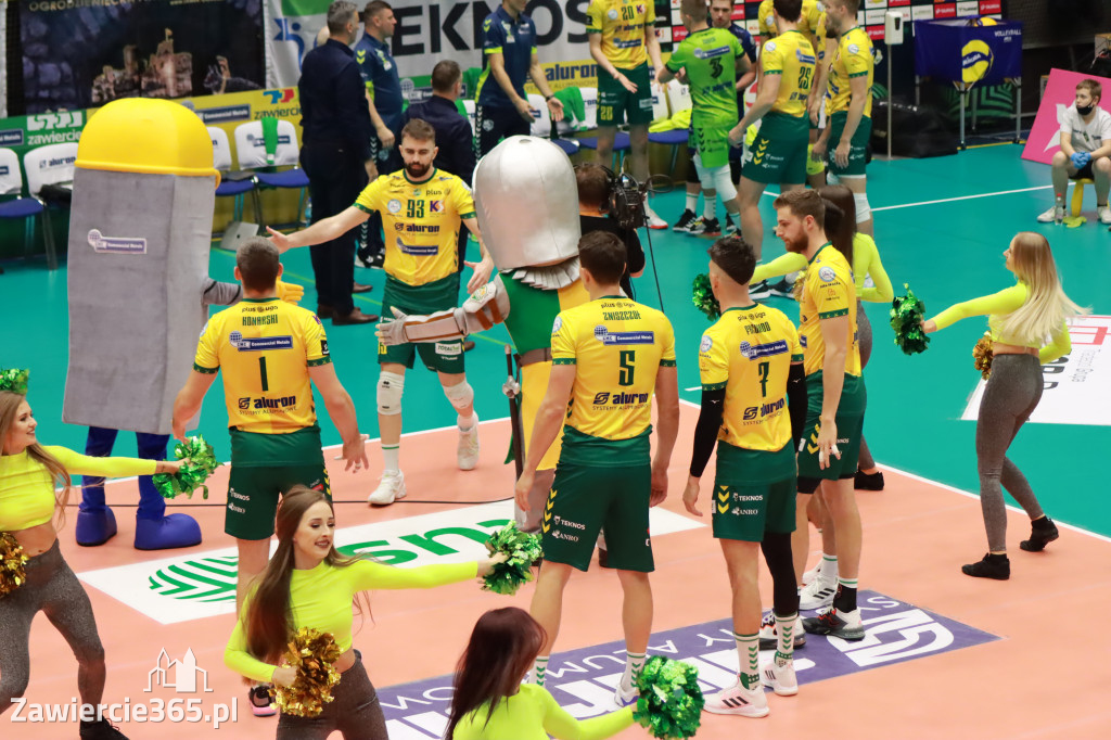 STALOWE DERBY WYGRANE W TRZECH SETACH