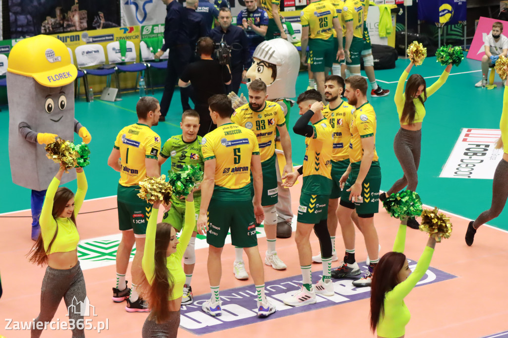 STALOWE DERBY WYGRANE W TRZECH SETACH