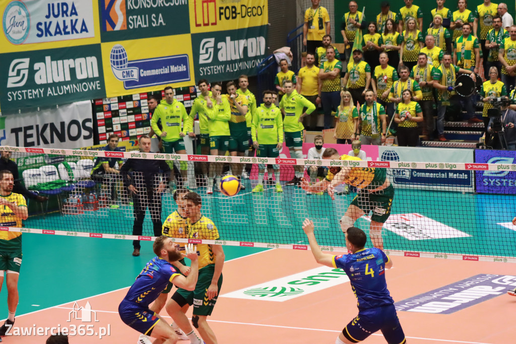 STALOWE DERBY WYGRANE W TRZECH SETACH