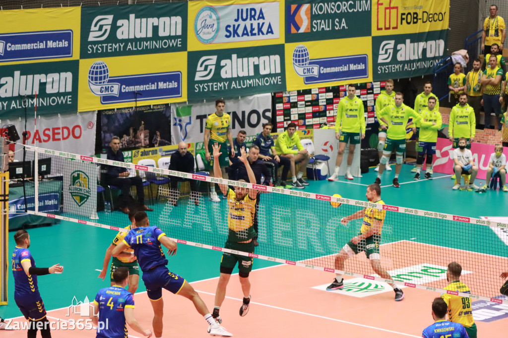 STALOWE DERBY WYGRANE W TRZECH SETACH